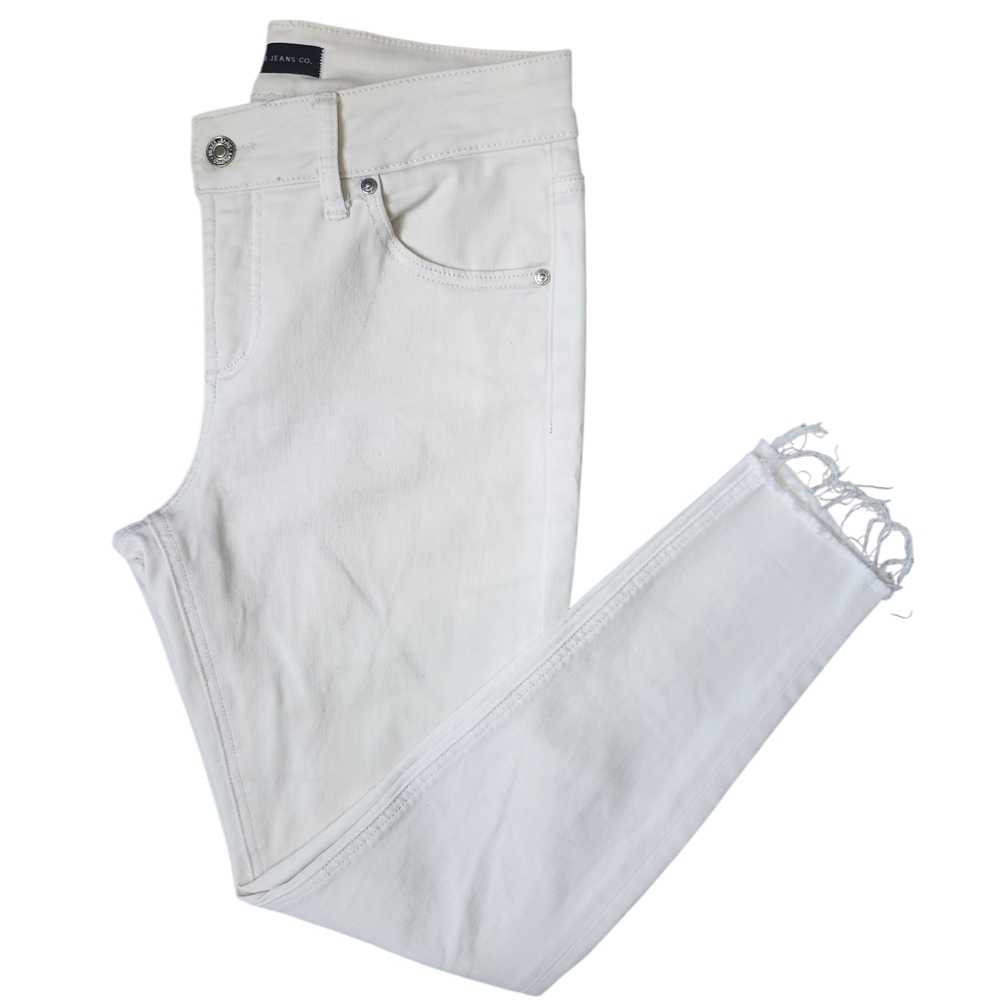Silver Jeans Avery Skinny Crop White Jeans – Size W26 L27 Raw Hem